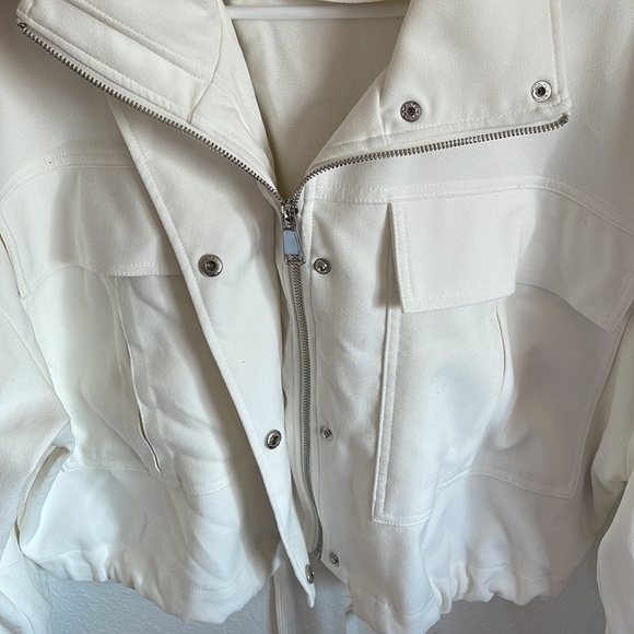 Womens Jacket - Picture 3 of 9